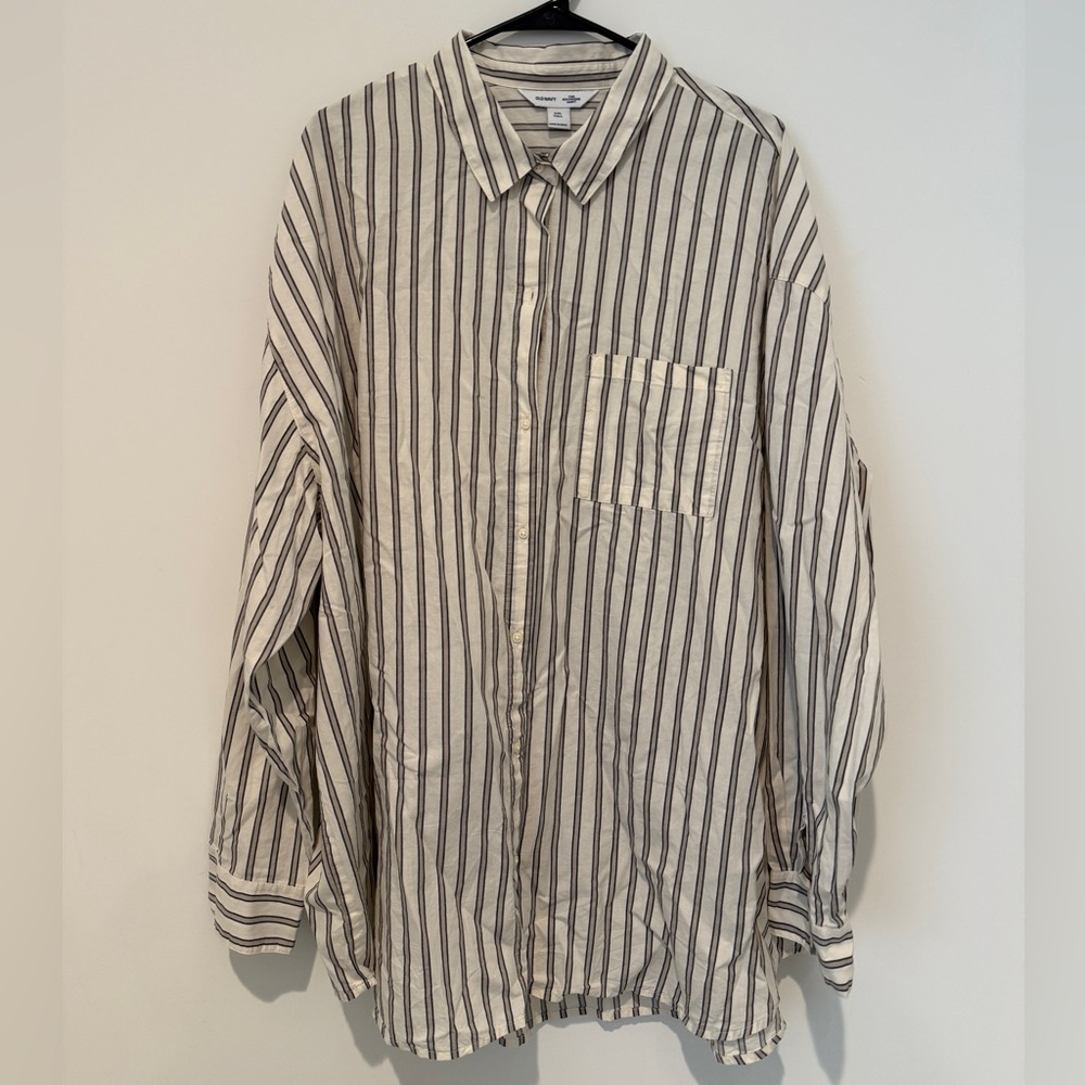 Women’s striped dress shirt